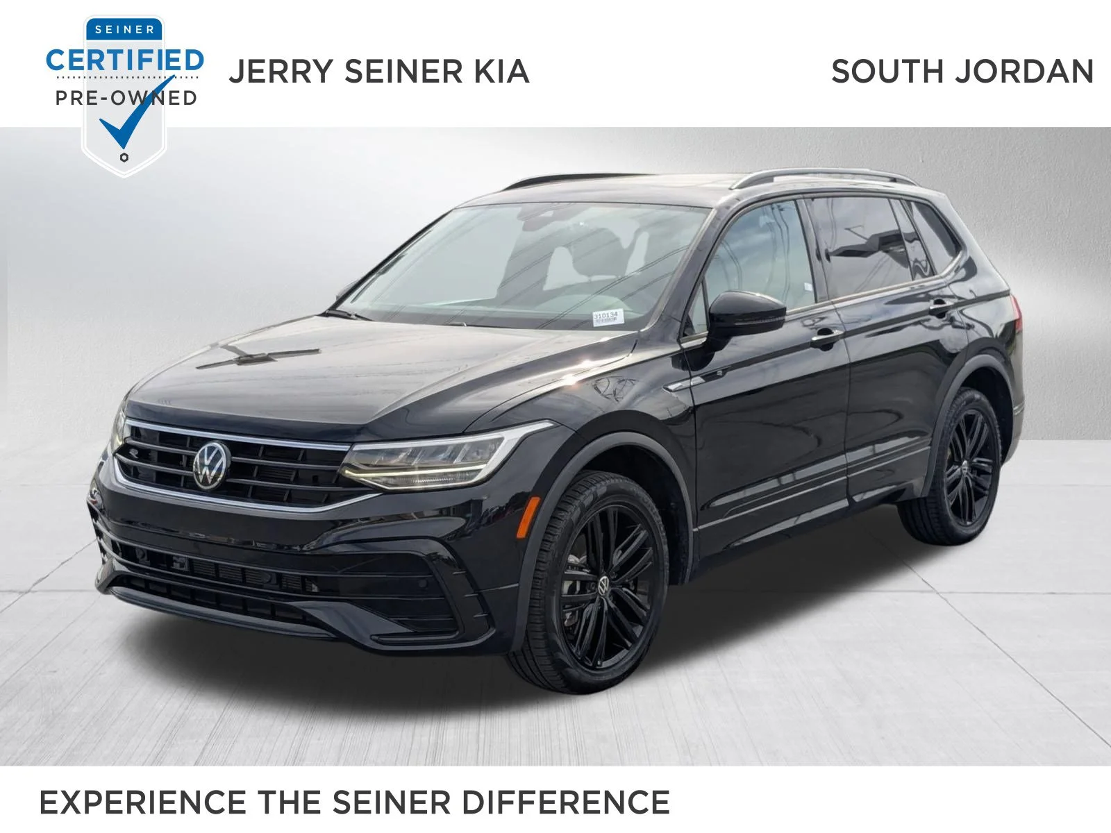 2022 Volkswagen Tiguan 2.0T SE R-Line Black 4Motion's photo