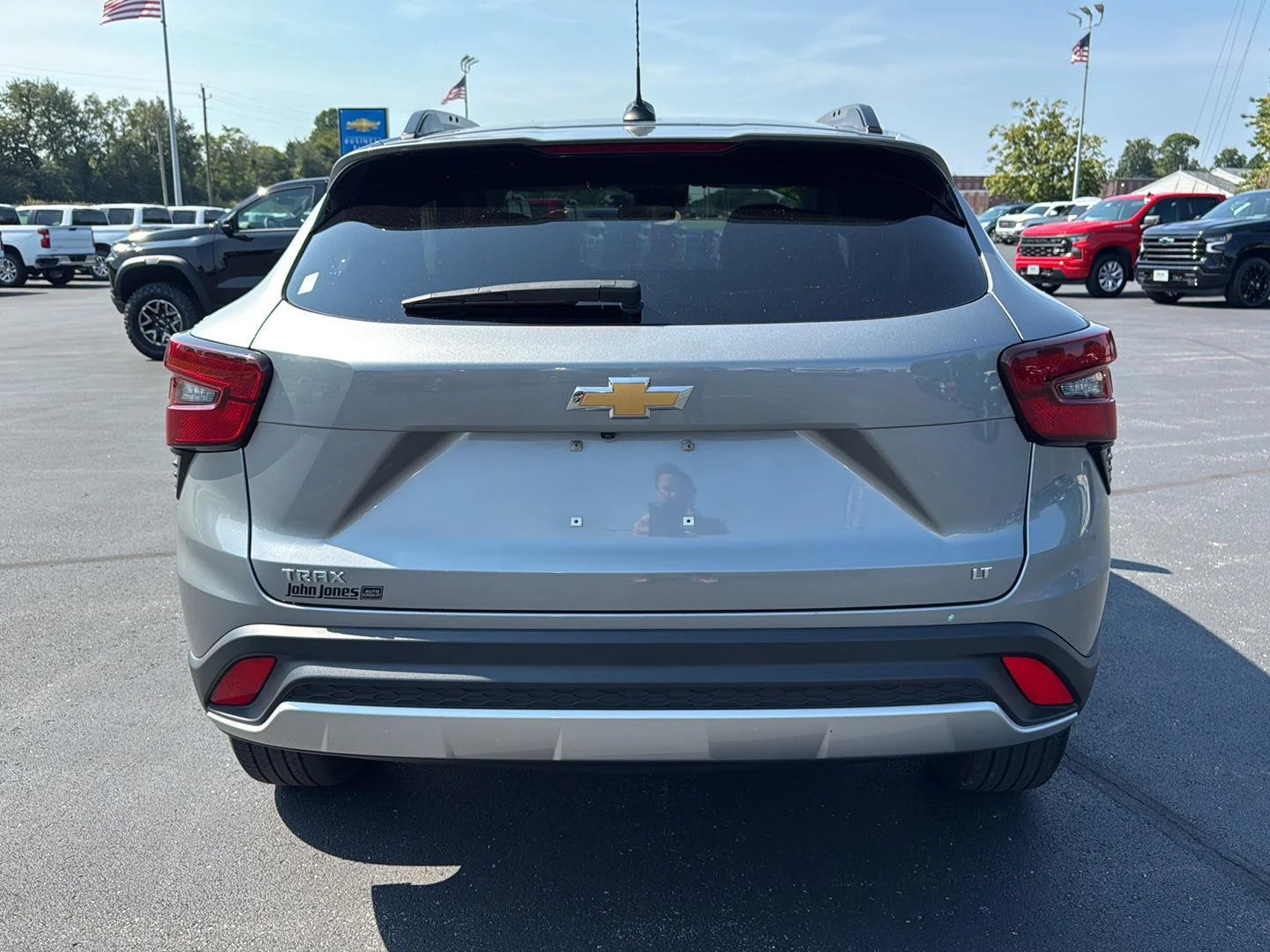 Used 2025 Sterling Gray Metallic Chevrolet LT image 17