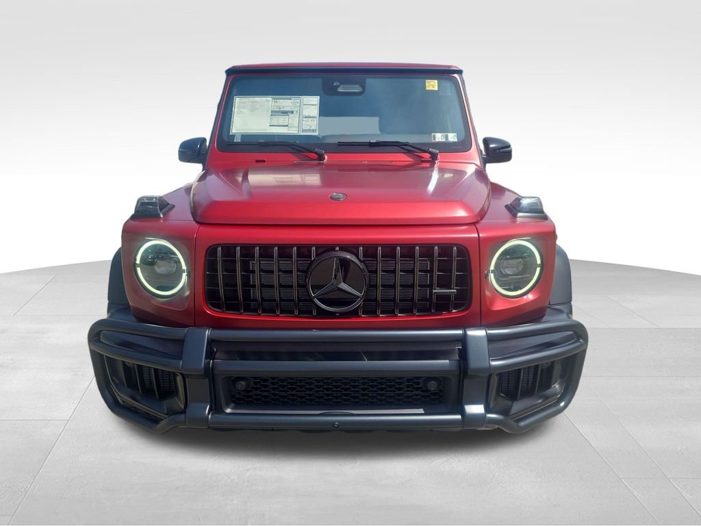 New 2026 MANUFAKTUR Exclusive Cardinal Red Magno Mercedes-Benz AMG® G 63 SUV image 8