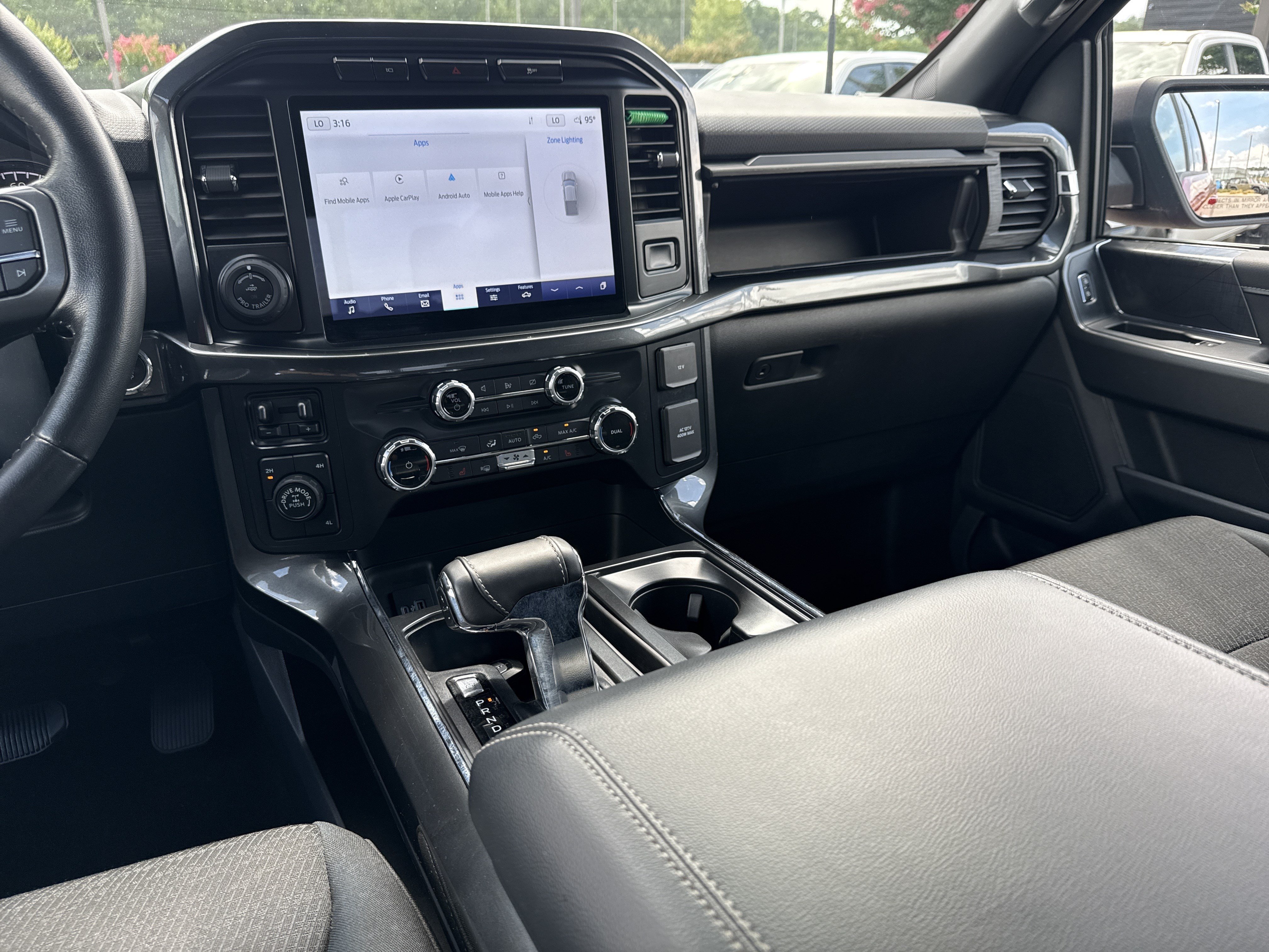 Used 2022 Red Ford XLT image 27