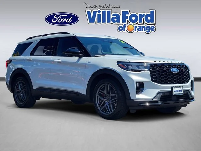 2026 Ford Explorer ST-LINE RWD's photo
