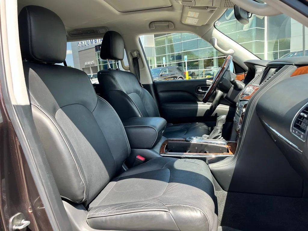 Used 2019 Brown INFINITI LUXE image 7