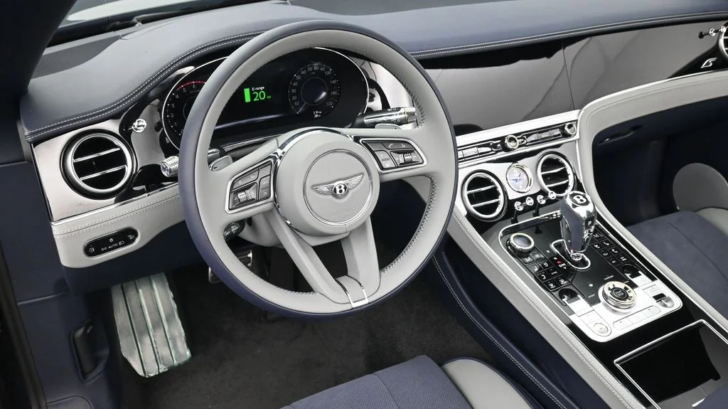 New 2026  Bentley  image 7