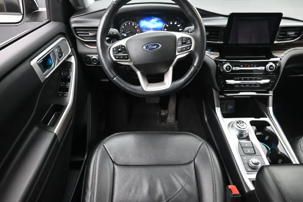 Certified Used 2021 White Ford Limited image 16