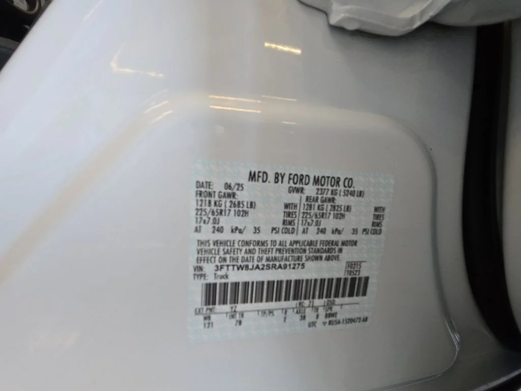 Used 2025 White Ford XLT image 25