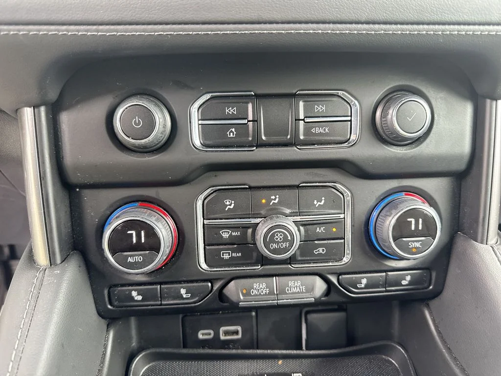 Used 2023 Black Chevrolet LT image 19