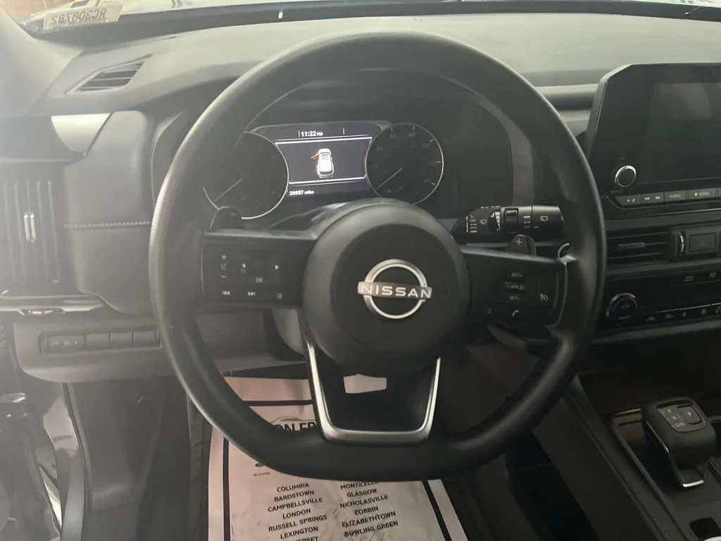 Used 2024 Gray Nissan S image 18