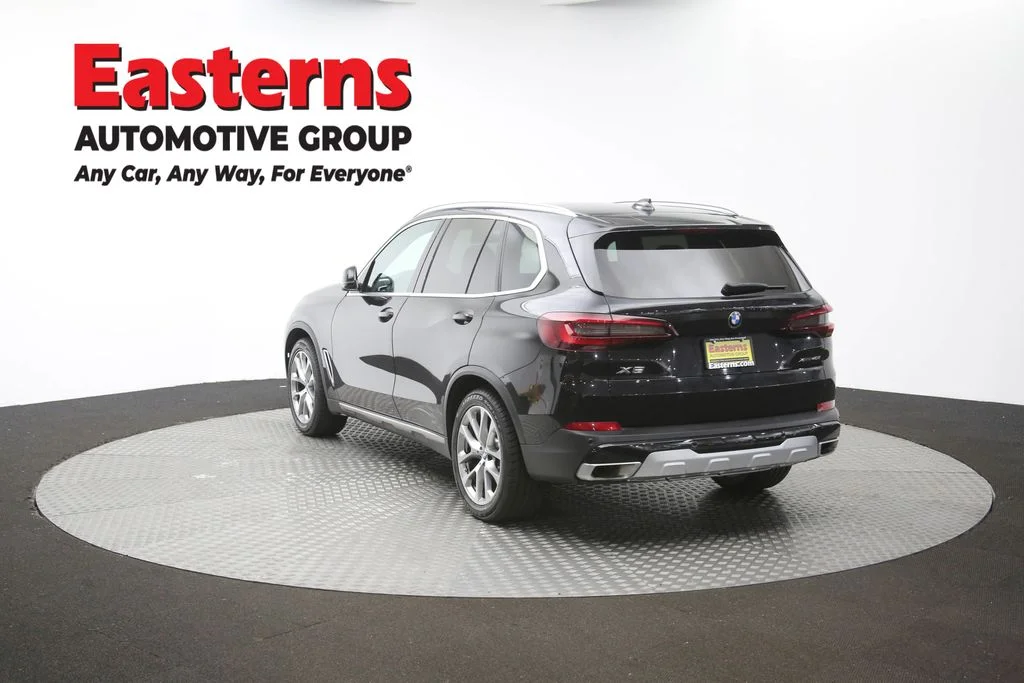 Used 2023 Black BMW xDrive40i image 61