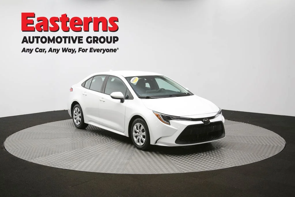 Used 2021 White Toyota LE image 45