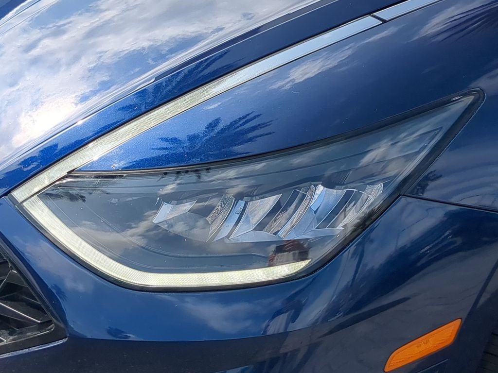 Used 2022 Blue Hyundai SEL Plus image 7