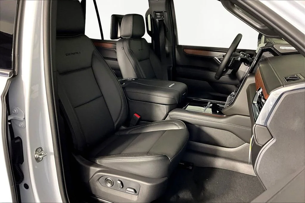 New 2026 Glacier White Tricoat GMC Denali image 11