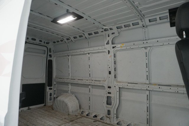 Used 2025 WHITE Ram Tradesman image 19