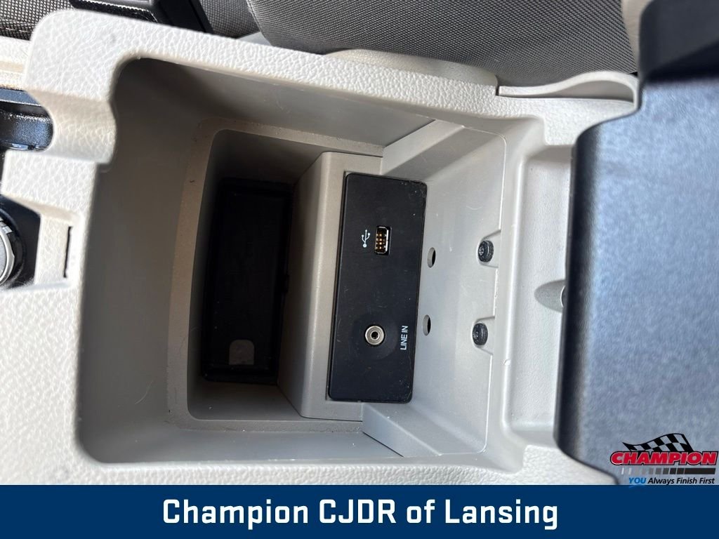 Used 2014 White Ford SE image 22