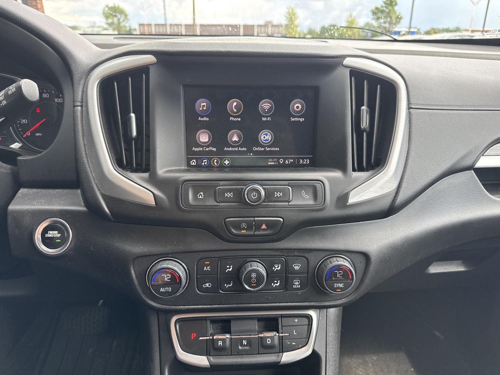 Used 2022 Ebony Twilight Metallic GMC SLE image 10