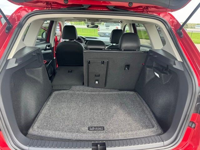 Certified Used 2024 Kings Red Volkswagen SEL image 30