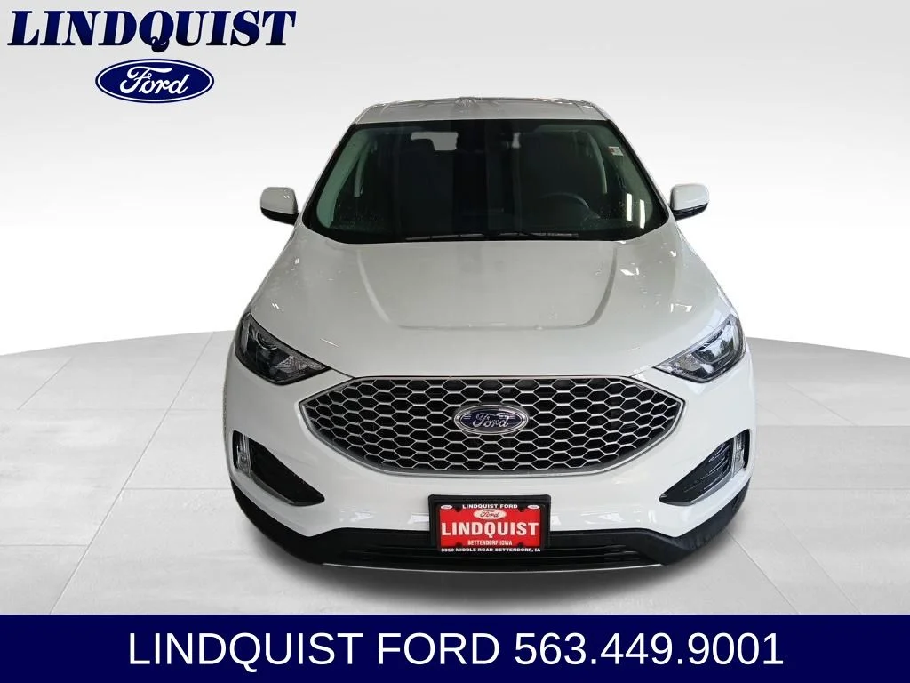 2023 Ford Edge SEL - Photo 4