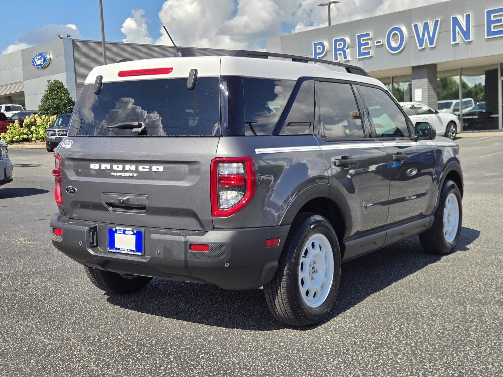 New 2025 CARBONIZED GRAY METALLIC FORD Heritage image 9