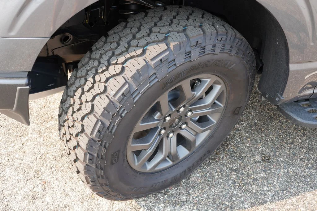 New 2026 Gray Ford Tremor image 9