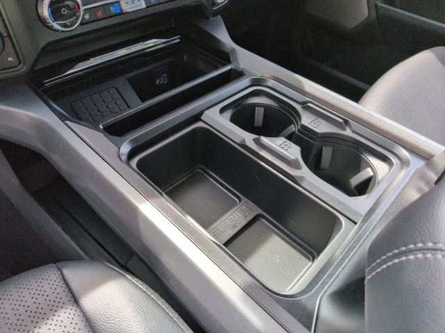 New 2026 Oxford White Ford F-350® Lariat® image 18
