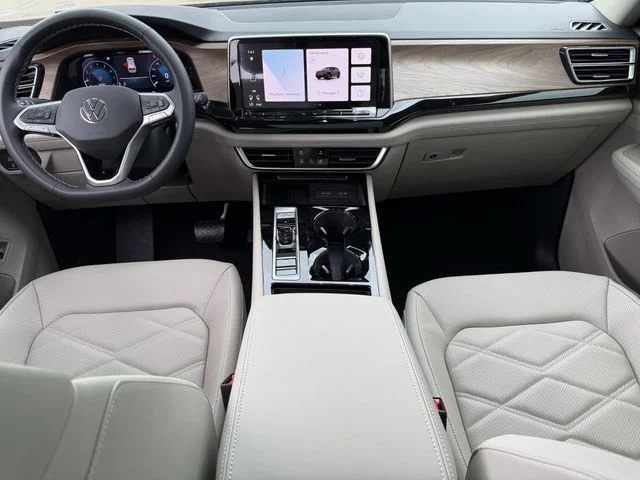 New 2026 Blue Volkswagen 2.0T SE w/Technology image 8
