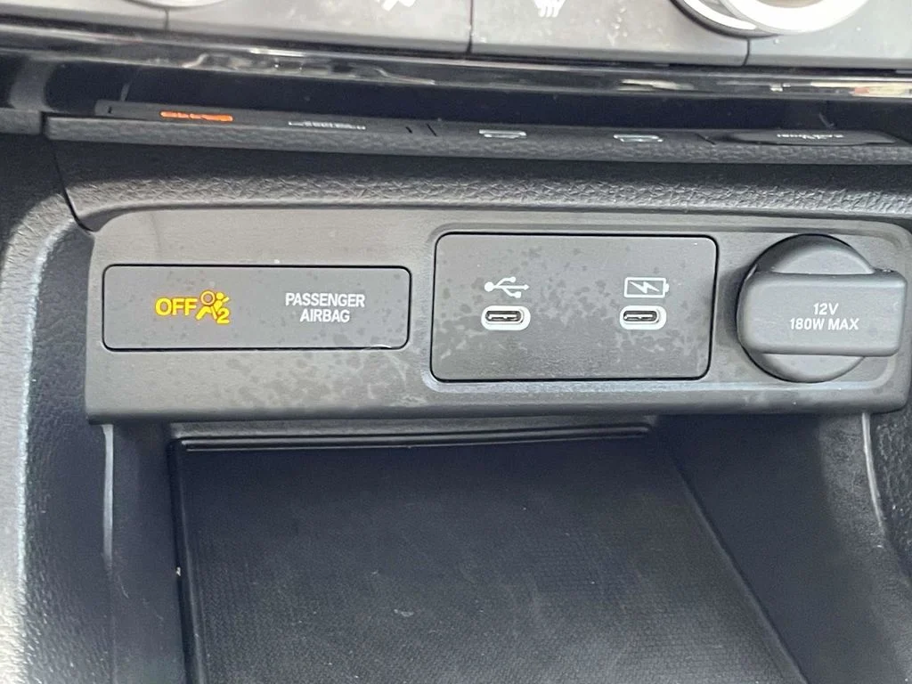 Certified Used 2025  Honda Sport image 40