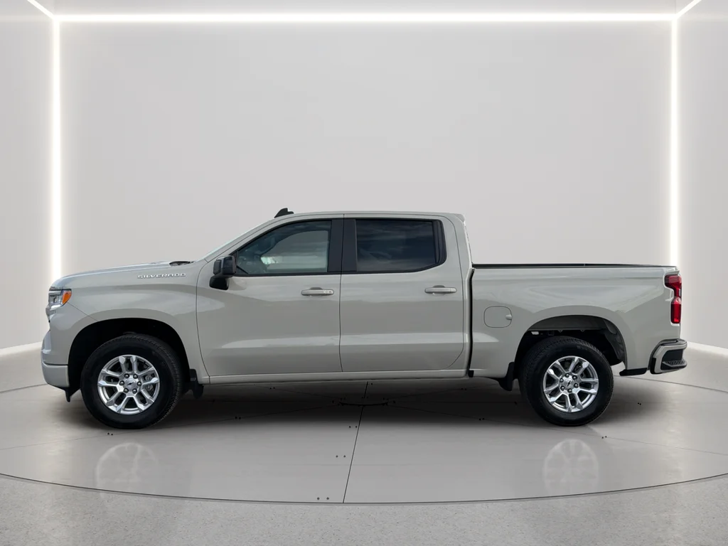 Used 2026 White Chevrolet RST image 13