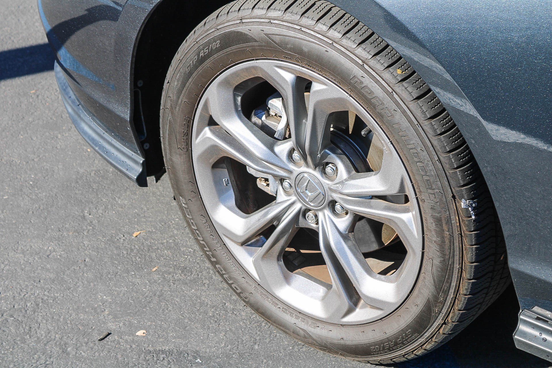 2024 Honda Accord EX - Photo 12