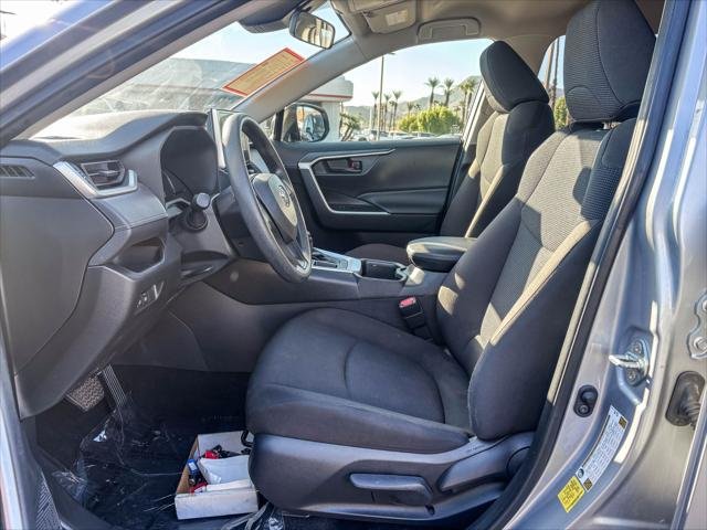 Certified Used 2025 SILVER SKY METALLIC Toyota  image 19