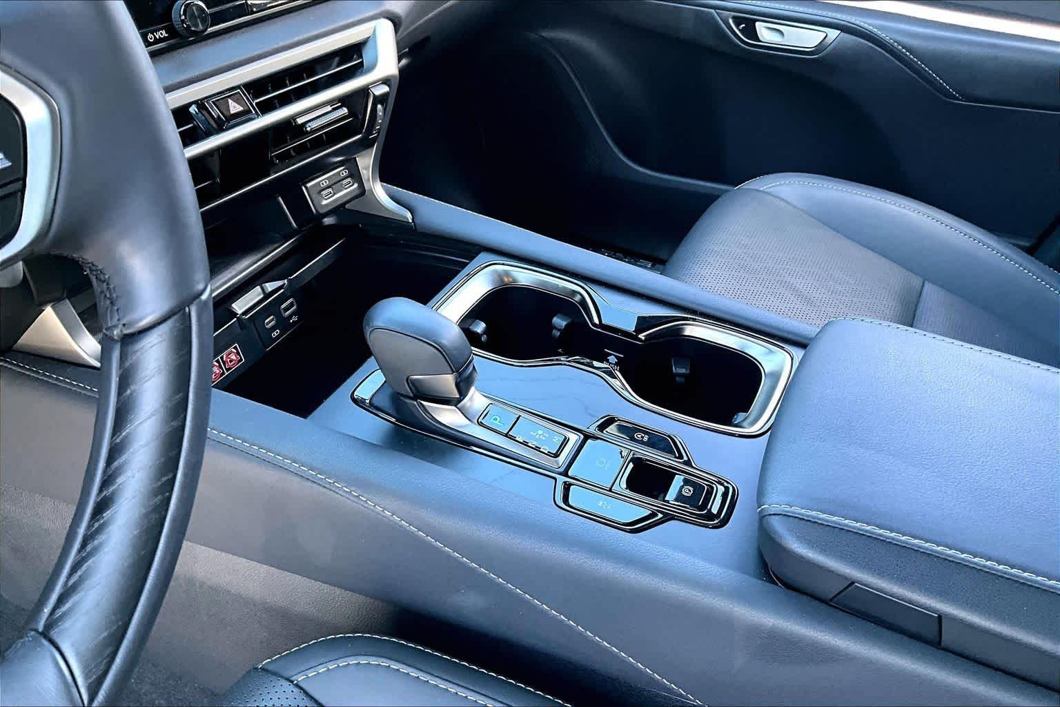 Used 2024 Caviar Lexus Premium Plus image 14