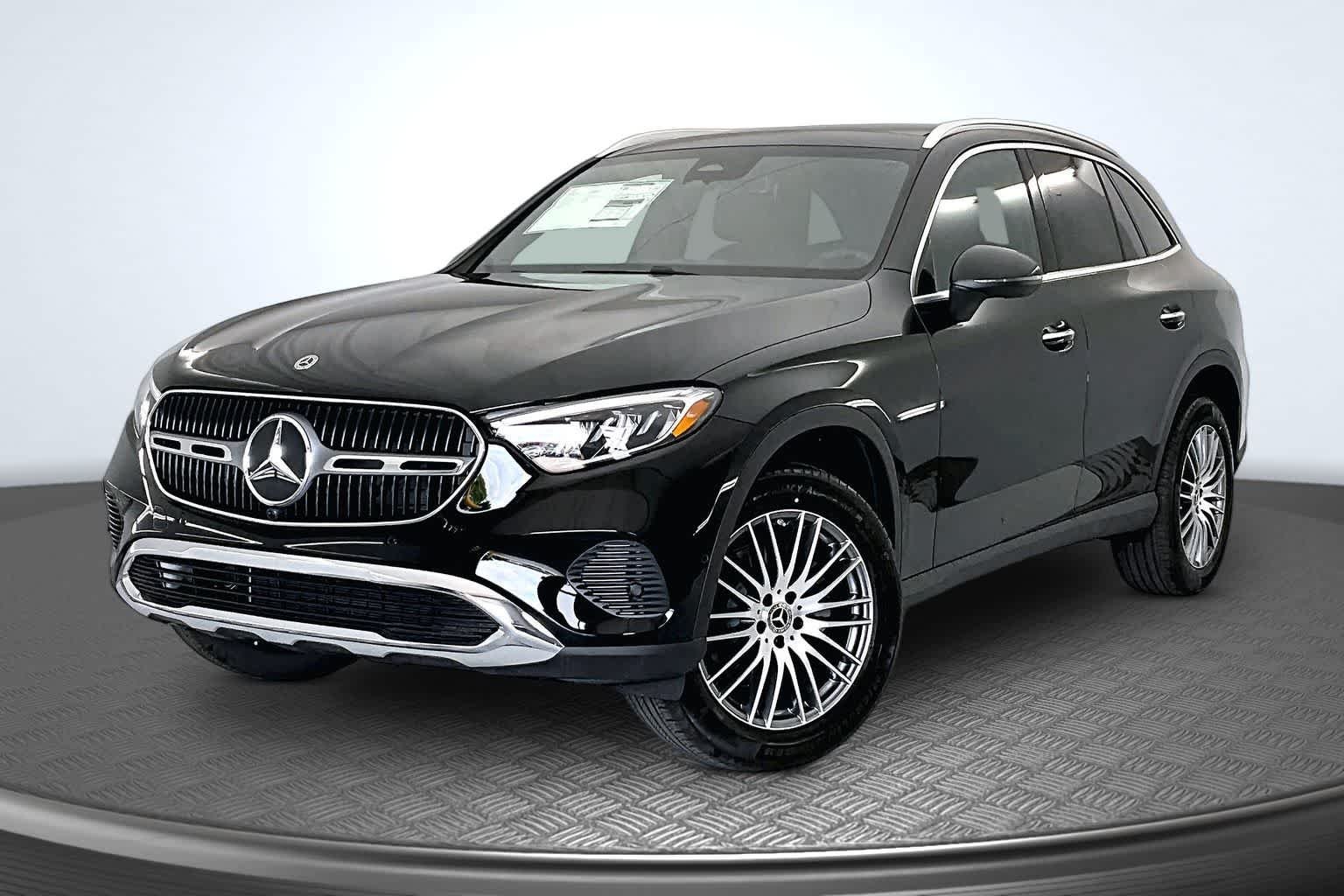 2026 Mercedes-Benz GLC GLC 300 4MATIC's photo