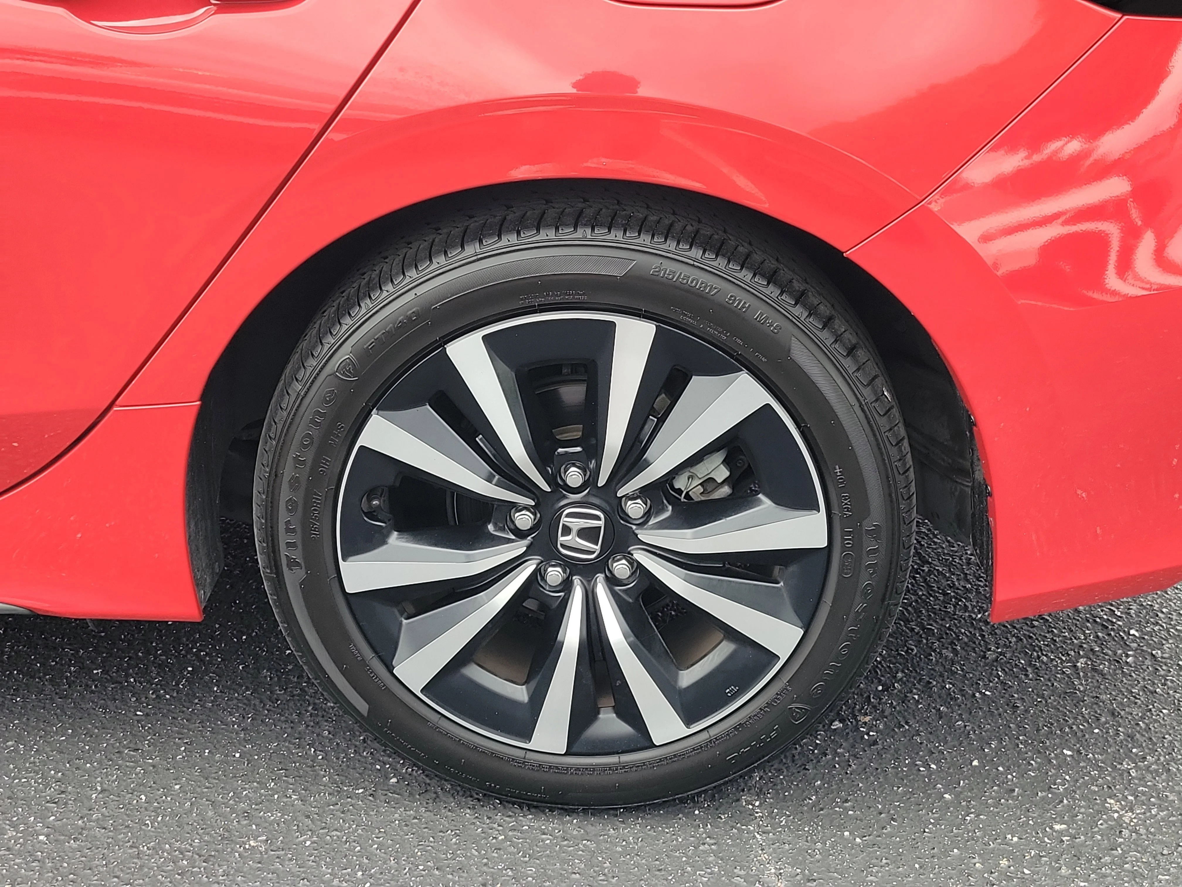 2022 Honda Civic Hatchback EX-L - Photo 30