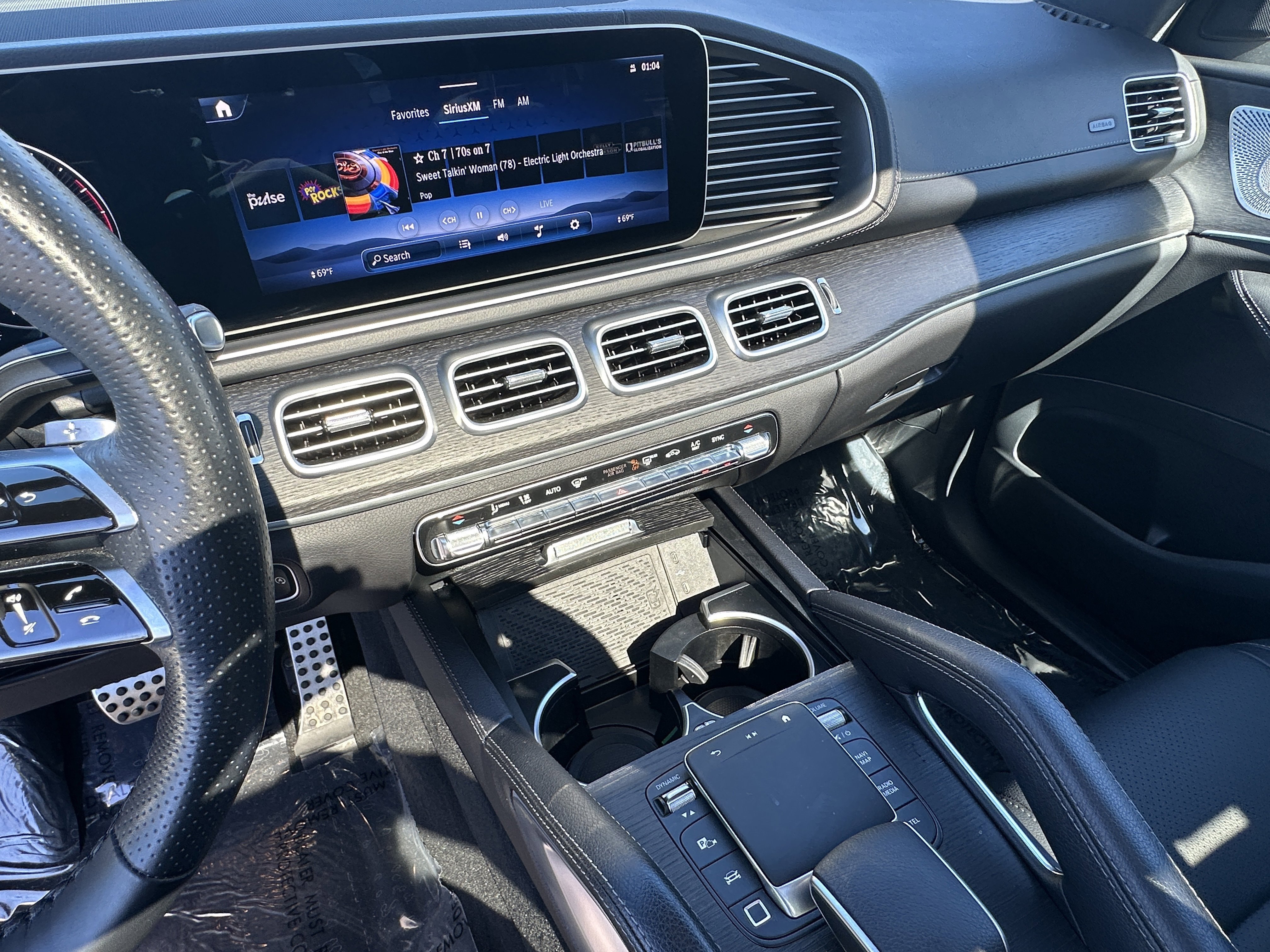 Certified Used 2025 Black Mercedes-Benz GLS 450 image 32