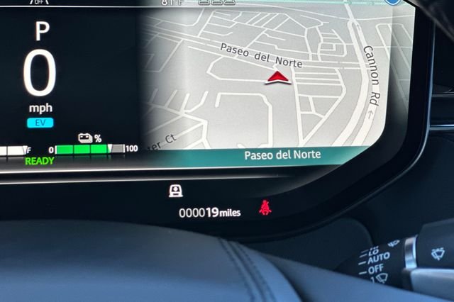 New 2026 Black Land Rover Dynamic SE image 26