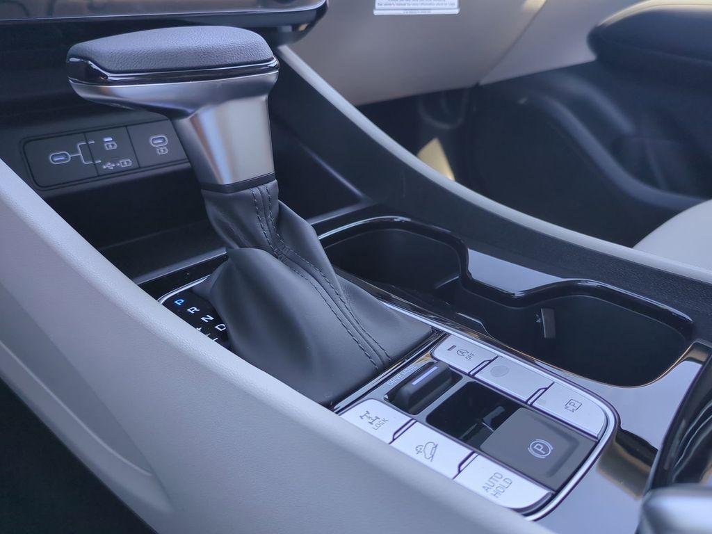 New 2026 Gray Hyundai SEL AWD image 22