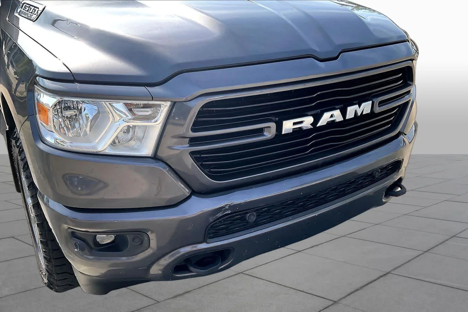 Used 2019 Granite Crystal Metallic Clearcoat Ram Big Horn/Lone Star image 29