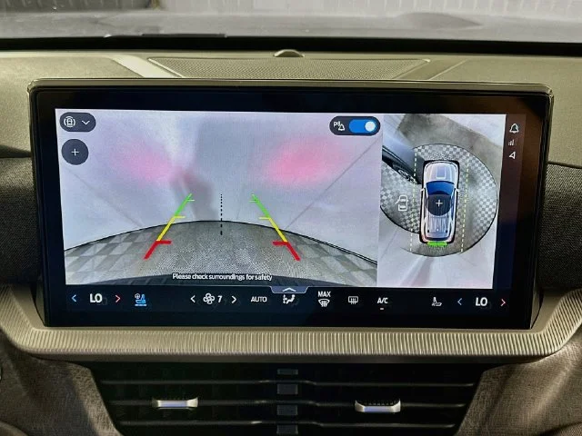 New 2026 Gray Ford Platinum image 18