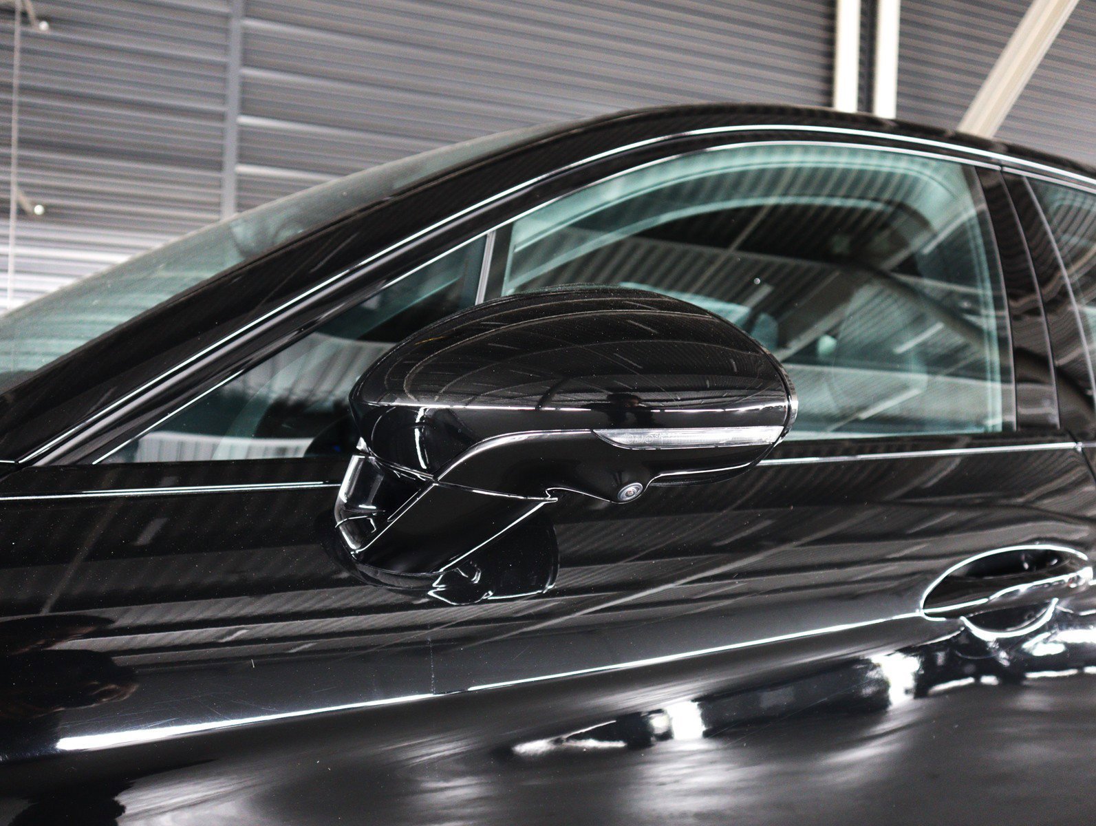 Used 2025 Black Porsche  image 25