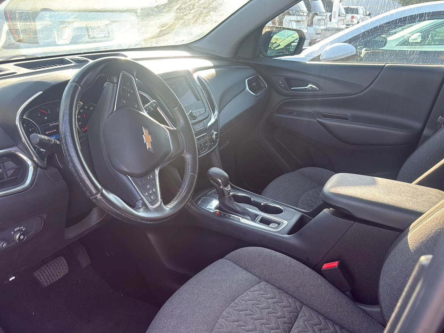 Used 2022 MOSAIC BLACK METALLIC Chevrolet LT image 5