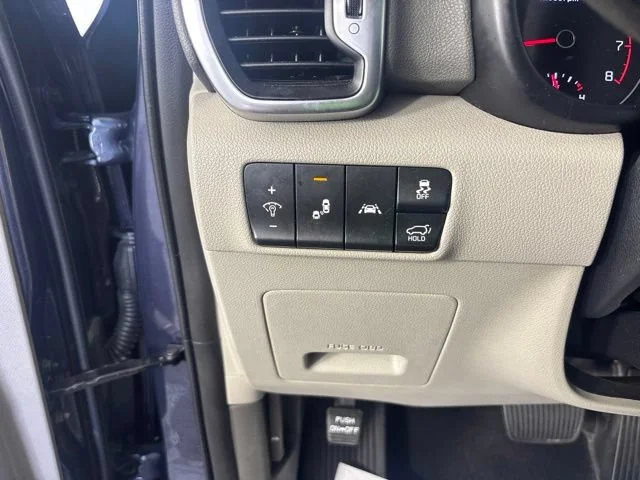 Used 2019 Blue Kia EX image 14
