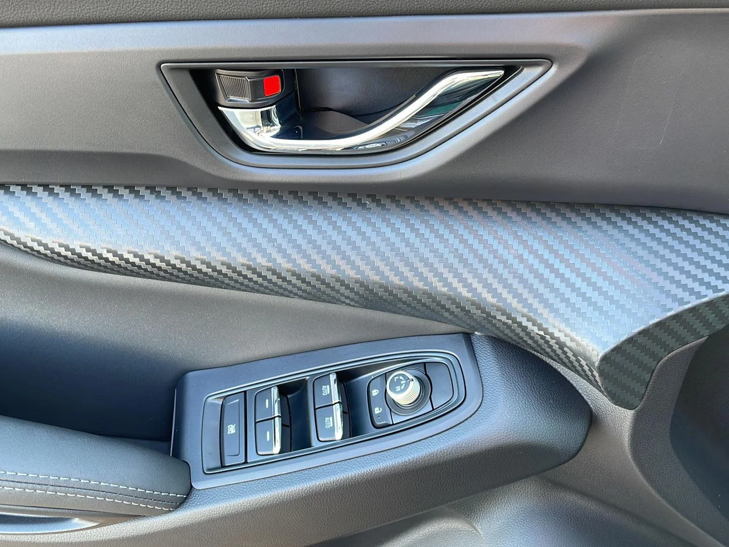 New 2026 Magnetite Gray Metallic Subaru Premium image 11