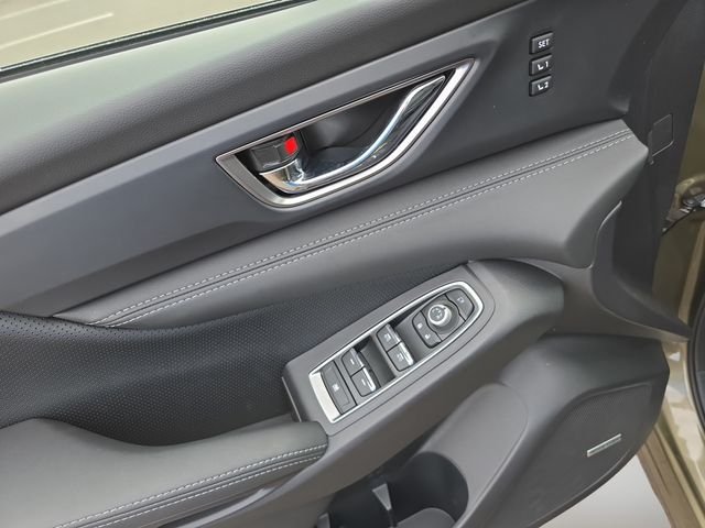 New 2026 AUTUMN GREEN METALLIC Subaru Limited 7-Passenger image 10