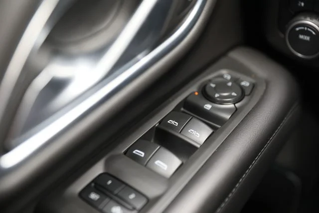 Used 2022 Black Chevrolet LT image 15