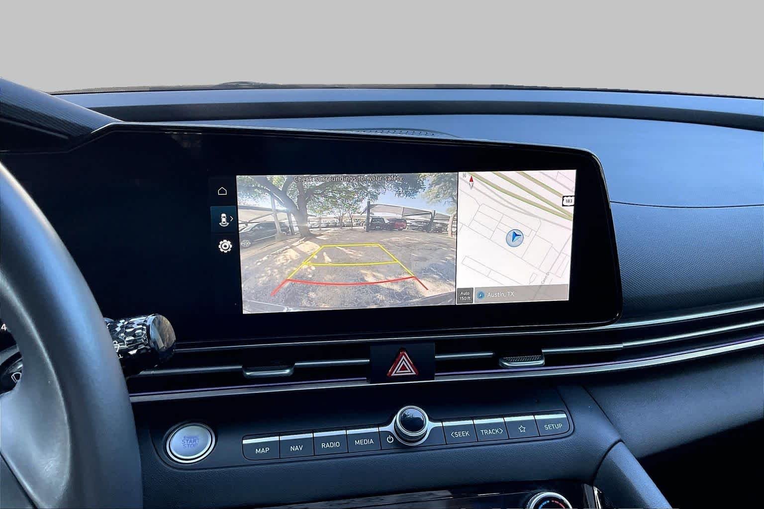 Used 2025 Amazon Gray Hyundai SEL Convenience image 29
