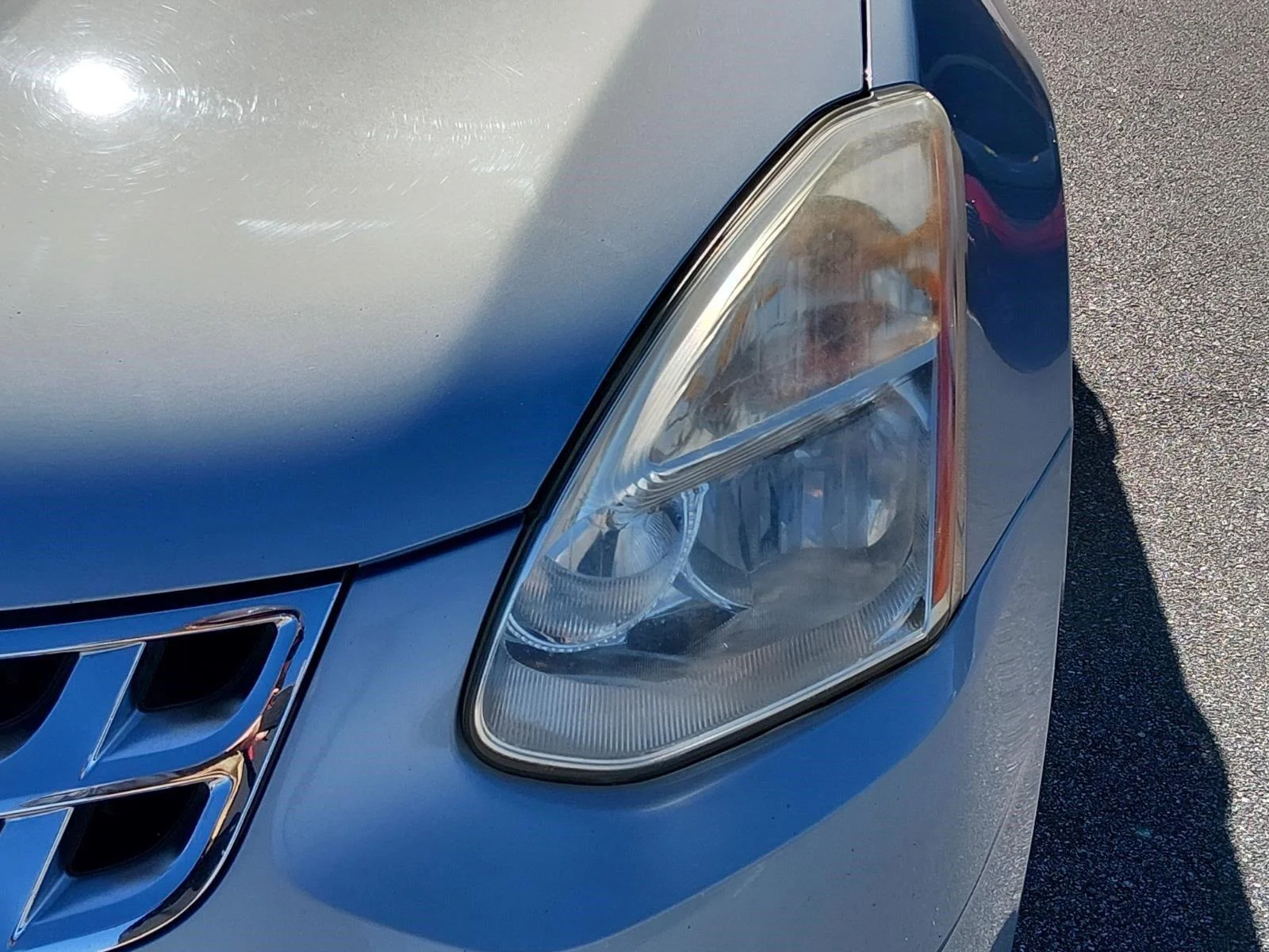 Used 2013 Graphite Blue Nissan S image 10