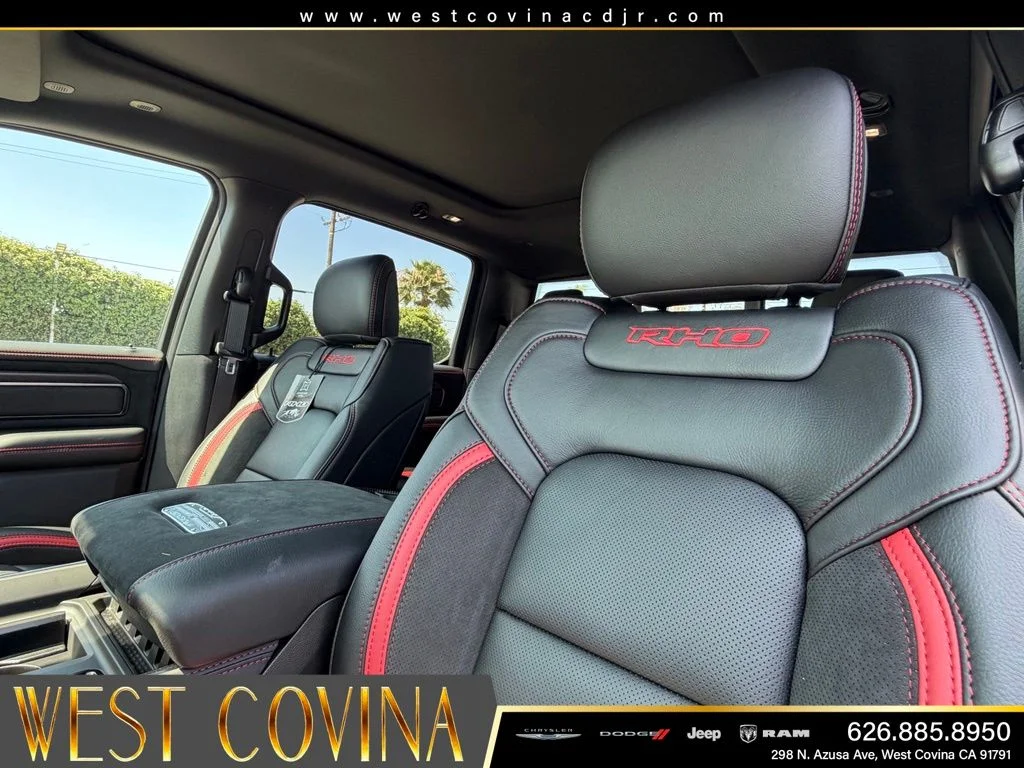 New 2026 Diamond Black Crystal Pearl-Coat Exterior Paint RAM RHO image 25