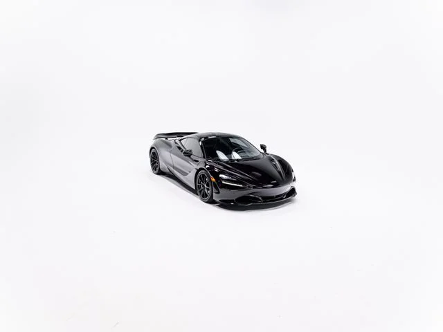 Used 2018 Gray McLaren Base image 48