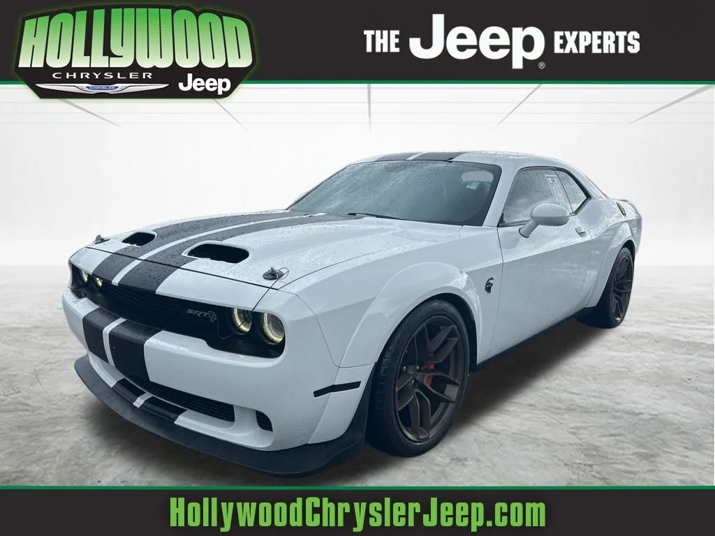 2019 Dodge Challenger SRT Hellcat Widebody Plus's photo