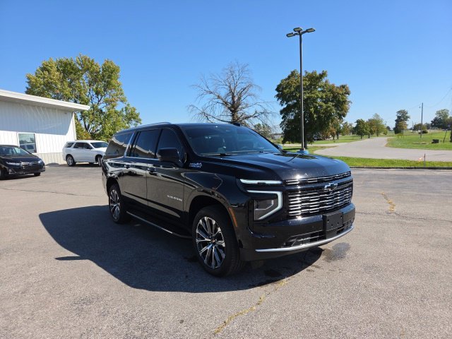 Used 2026 Black Chevrolet High Country image 4