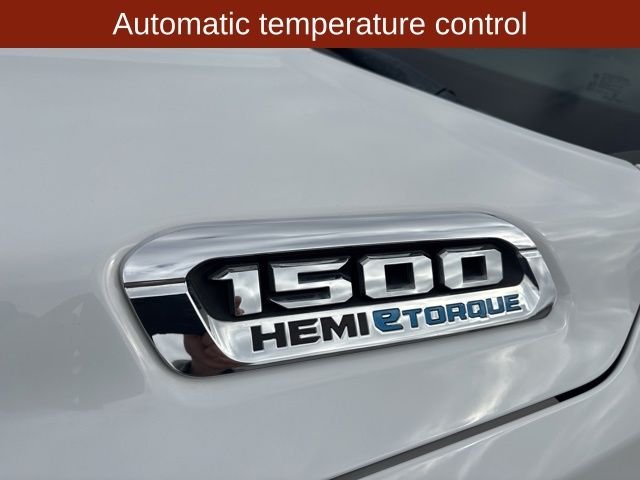 Used 2022 White Ram Laramie image 11
