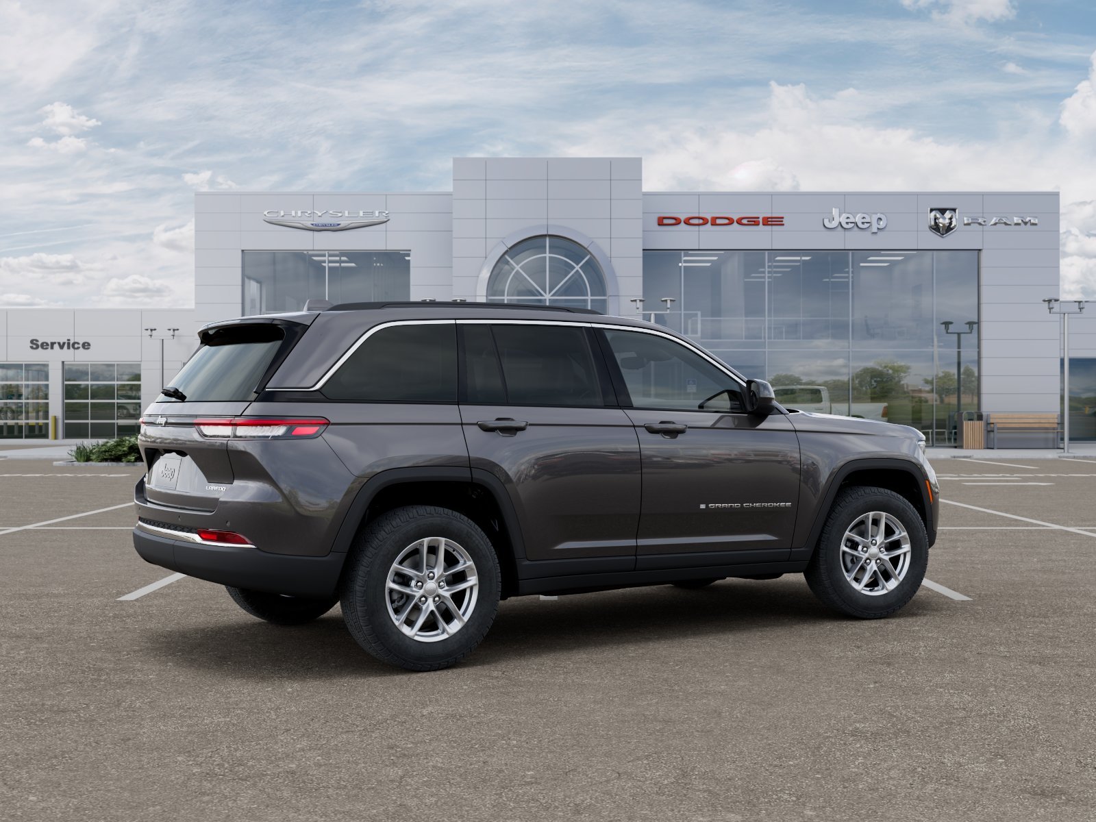 New 2026 Baltic Gray Metallic Clear-Coat Exterior Paint Jeep Laredo X image 45